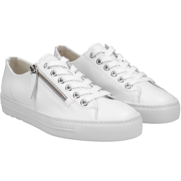 Sneakers. Leather Sneaker - Picture 5 of 12